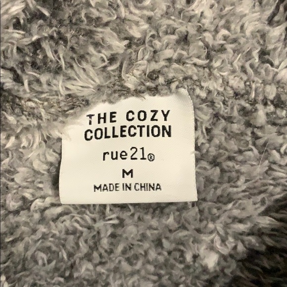 🤓GOOD VIBES Book Mark Teddy Hoodie 🤓 - Picture 9 of 16